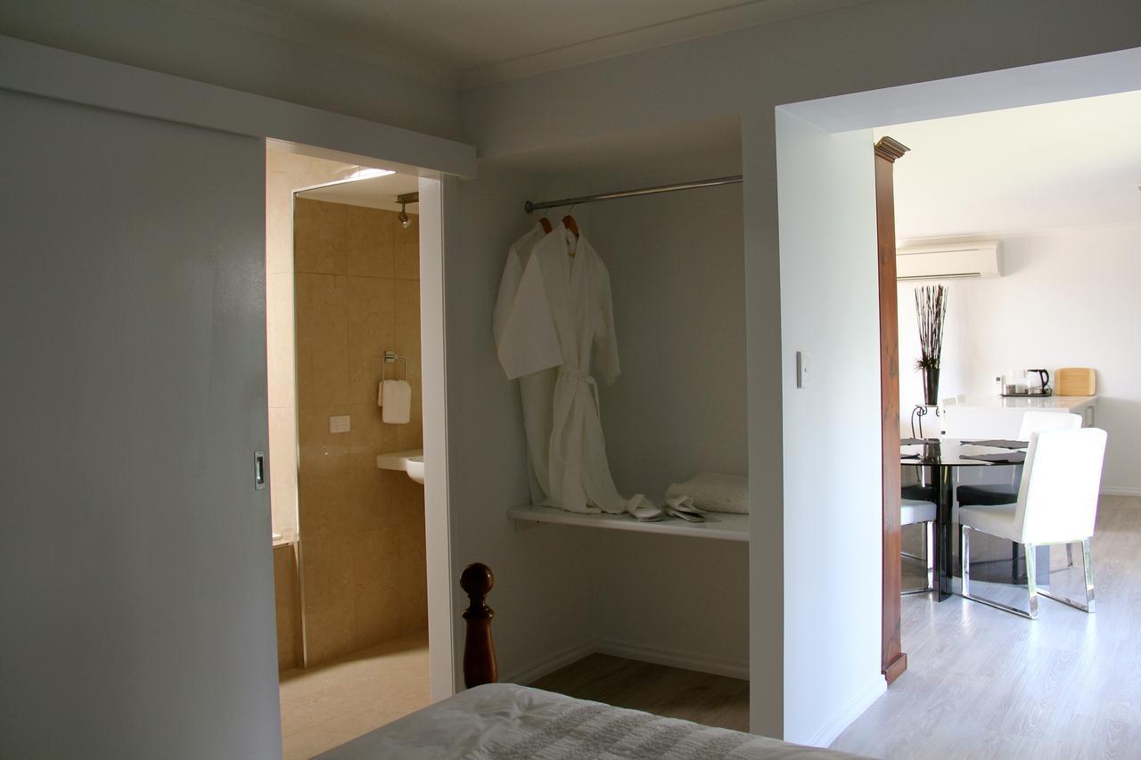 Lure Bed And Breakfast Норманвил Екстериор снимка